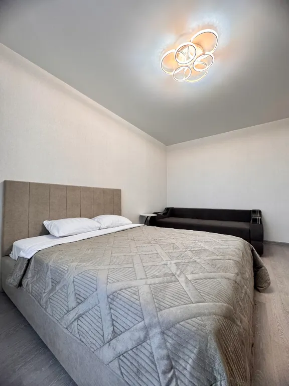 Просторная , уютная, с шикарным видом на Китай и ночной город