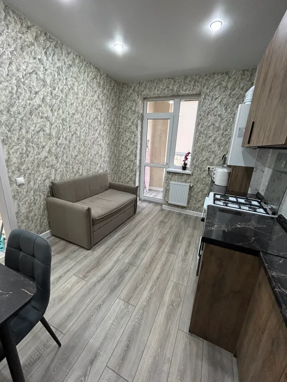 Новая квартира комфорт класса, со своей закрытой парковкой