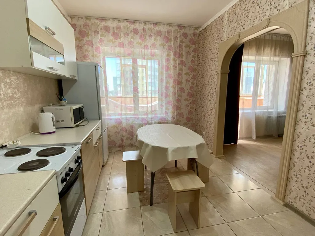 Большая квартира на Пояркова