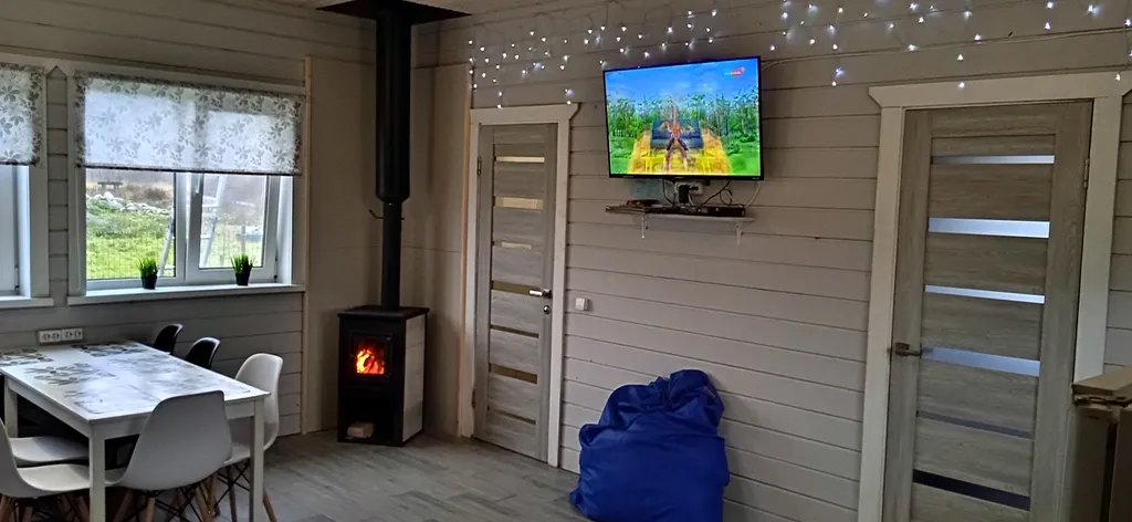 Коттедж Дом у маяка на Ладоге — Запорожское