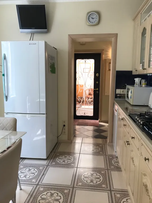 Рядом с парком и минеральной водой