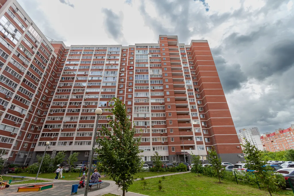 Квартира Уютная и комфортная квартира Изумрудный — Самара