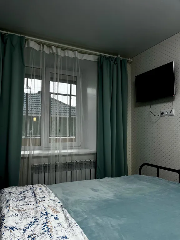 2-комнатная квартира с евроремонтом возле ГЛЦ Мраткино