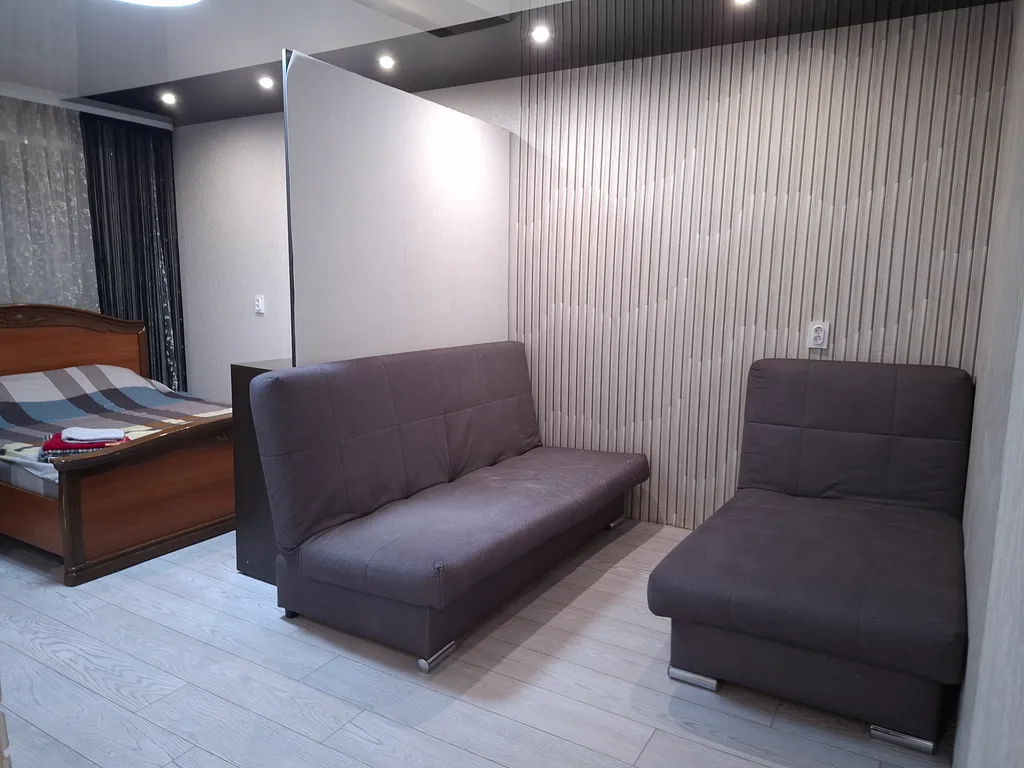 Комфортная 1-комнатная квартира — аренда посуточно в Ижевск