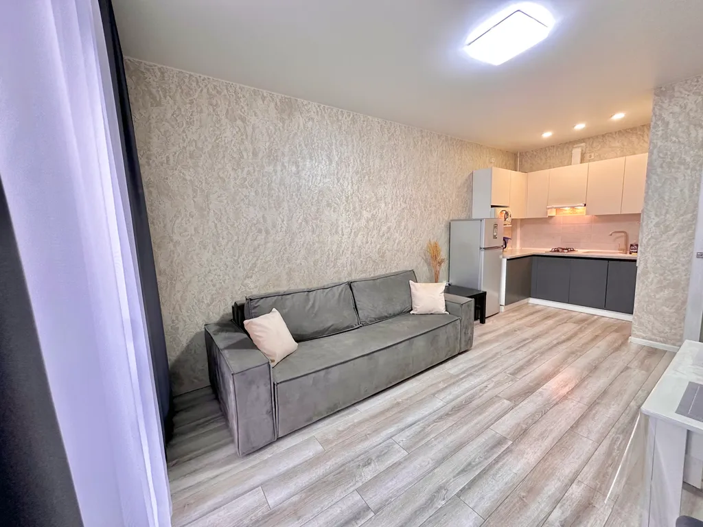 Квартира Квартира Евродвушка люкс — Мирное