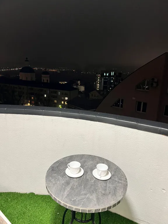 Видовая студия в историческом центре с видом на набережную и реку