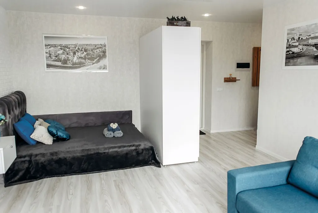 Студия на пешеходной улице в самом центре города