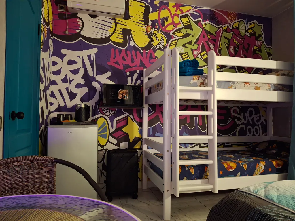 Улучшенный четырёхместный номер 3, 4, 7, 13