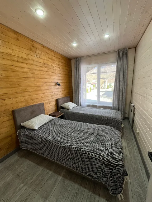 Новый дом с видом на горы