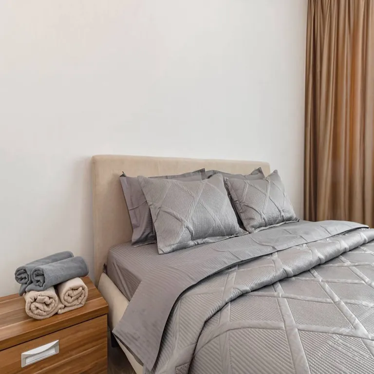 Светлая и уютная квартира в центре города с прекрасным видом