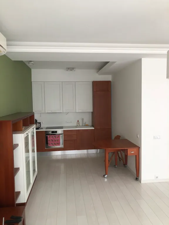 Студия с дизайнерским ремонтом