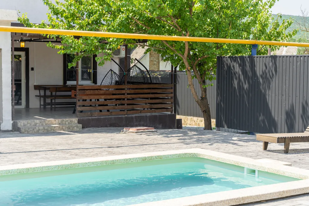 Коттедж Гостевой дом Розмарин, номер Контемпорари — Южная Озереевка