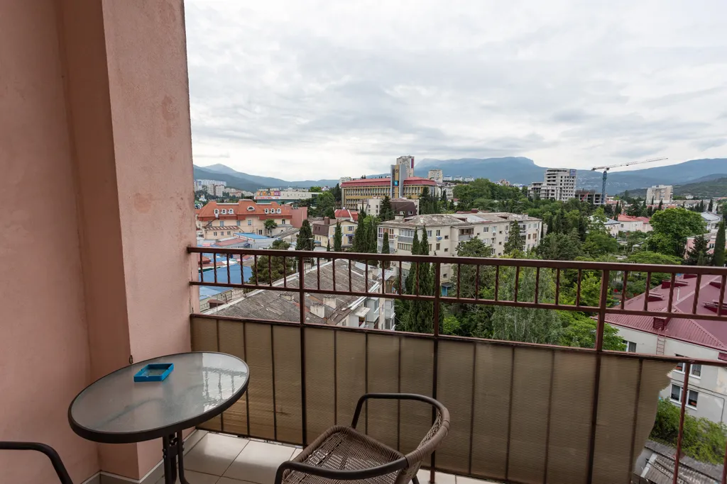 Просторная 2-комнатная квартира с видом на курорт