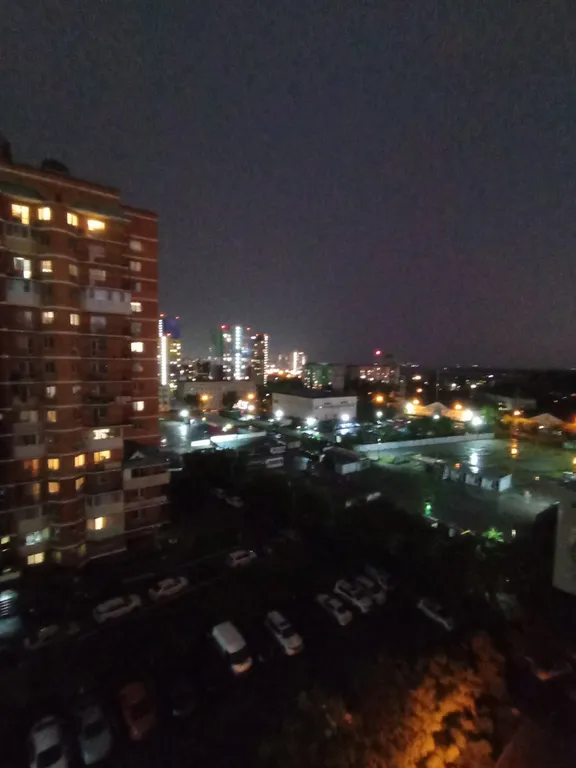 Уютная квартира рядом с Бросско молл