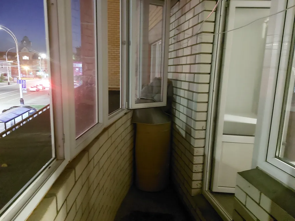 Квартира вмещает 3 двуспальных места