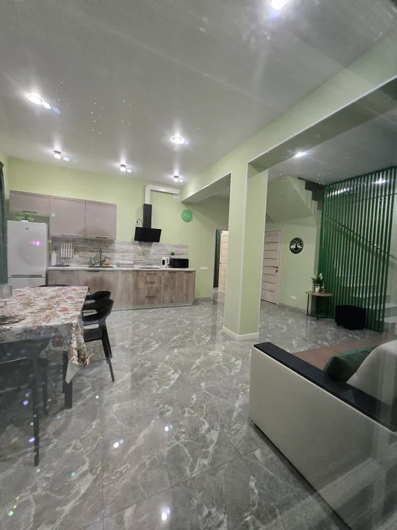 Коттедж с баней на дровах