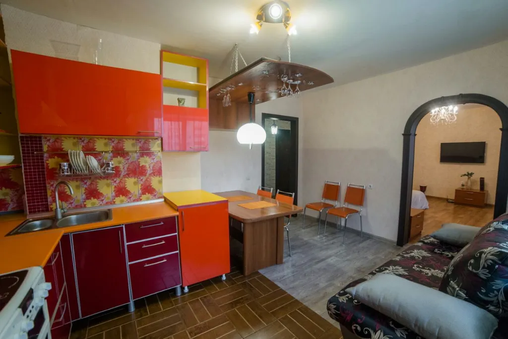 Квартира Квартира Удобная теплая 1-комнатная возле Планеты — Красноярск