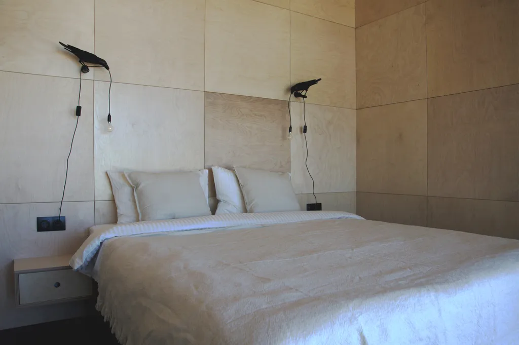 Уютный дом с панорамными окнами