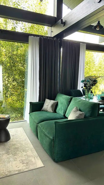 Изумрудный домик в загородном клубе у плещеева озера