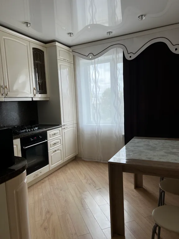 Уютная квартира в центре города с достойным ремонтом