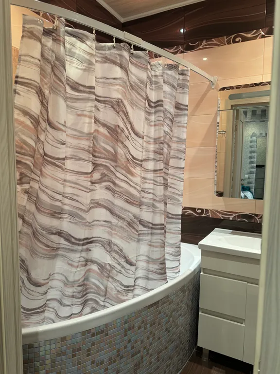 Современная уютная квартира возле большого торгового центра