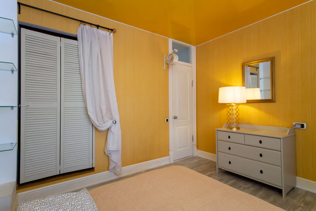 Уютная и просторная квартира с отдельной спальней и гостиной-кухней