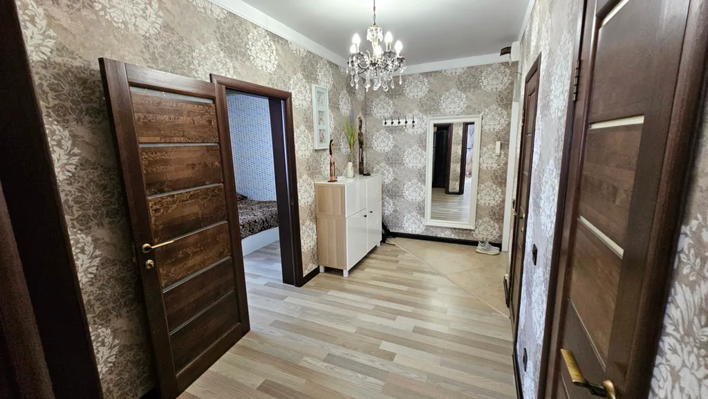 Уютная двухкомнатная квартира, расположенная рядом с парком Галицкого