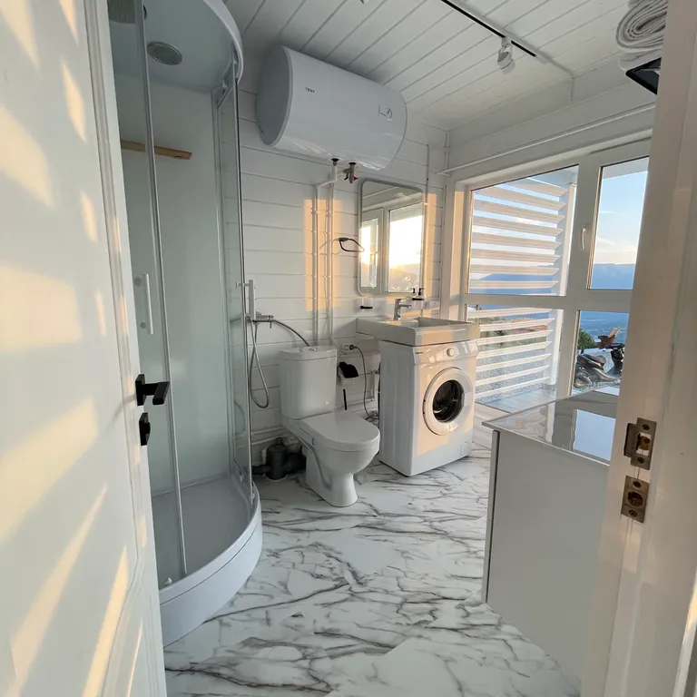 Коттедж Домик в горах Cherrychillvillage — Лучистое