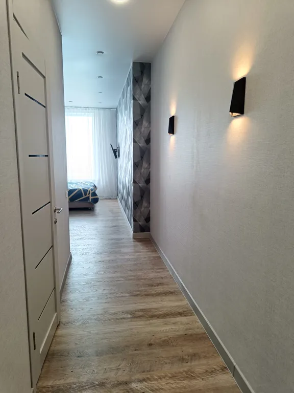 Новая студия в центре с видом на море