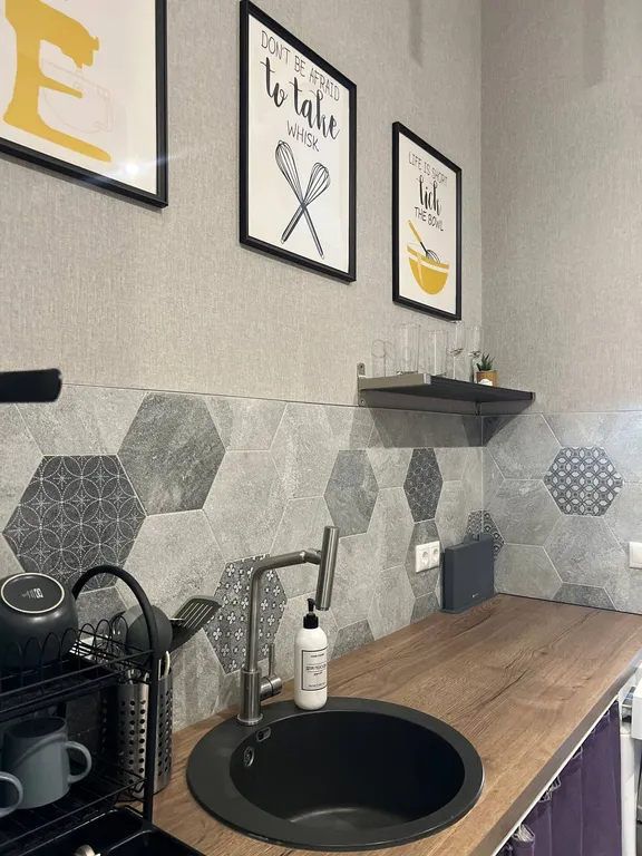 Стильная студия ТЦ Галерея