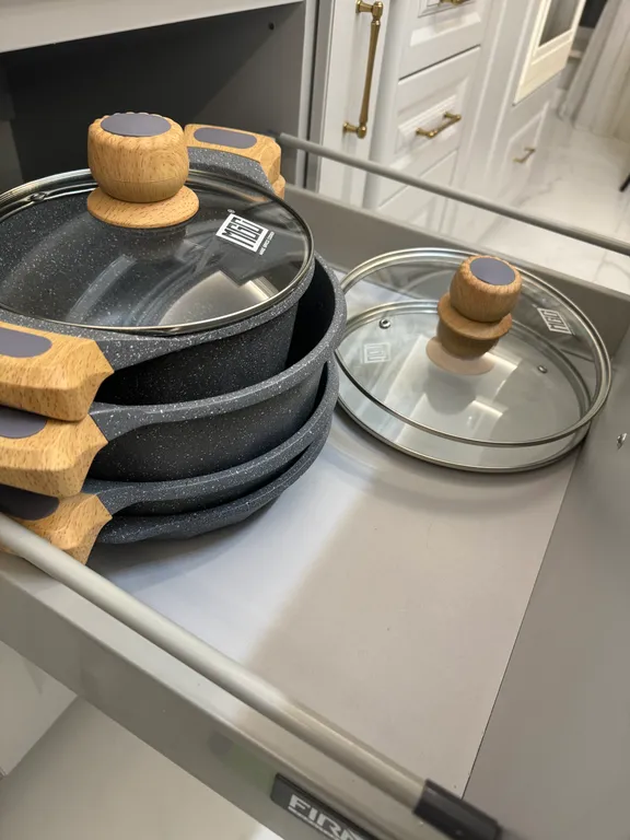 Квартира 1-комнатная Квартира — Махачкала