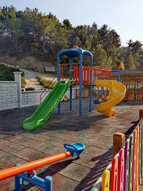 Апартаменты для идеального отдыха в Stay Forest Park Valley Residence