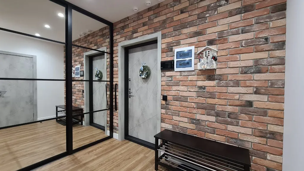 Стильная современная студия с дизайнерским ремонтом