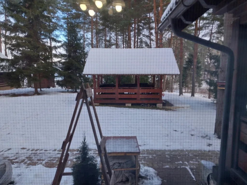 Коттедж-дуплекс на берегу озера Глубокое