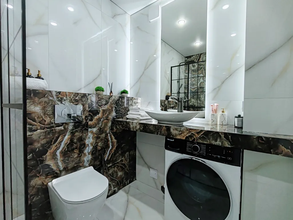 Квартира с видом на сквер Героев России