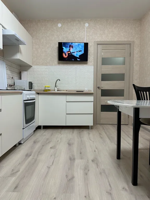 Уютная новая квартира в тихом современном районе