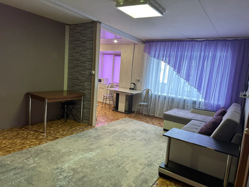 Квартира 3-комнатная Квартира — Кировск