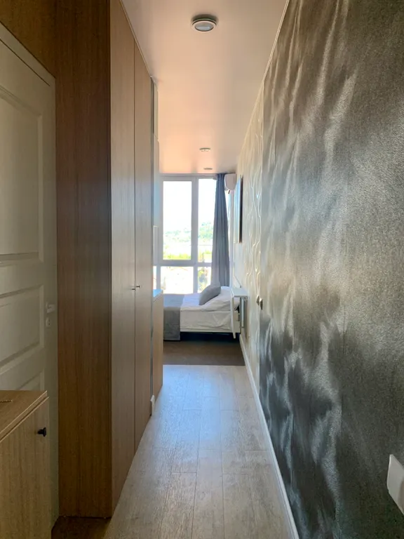 Панорамная студия на берегу моря