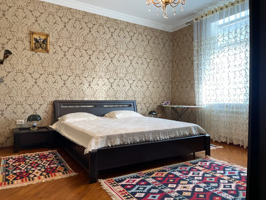 Коттедж Уютный дом, в центре города ,с шашлычной зоной и крытым двором. — Махачкала