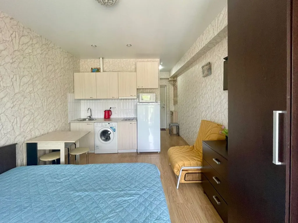 Квартира с видом на море с просторной обеденной зоной