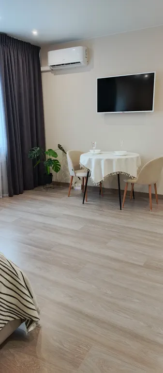 Светлая студия в центре