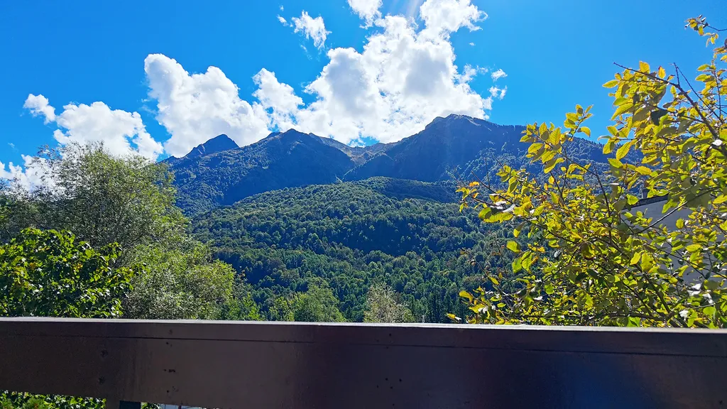 Апартамент в стиле Рустик с просторной спальней