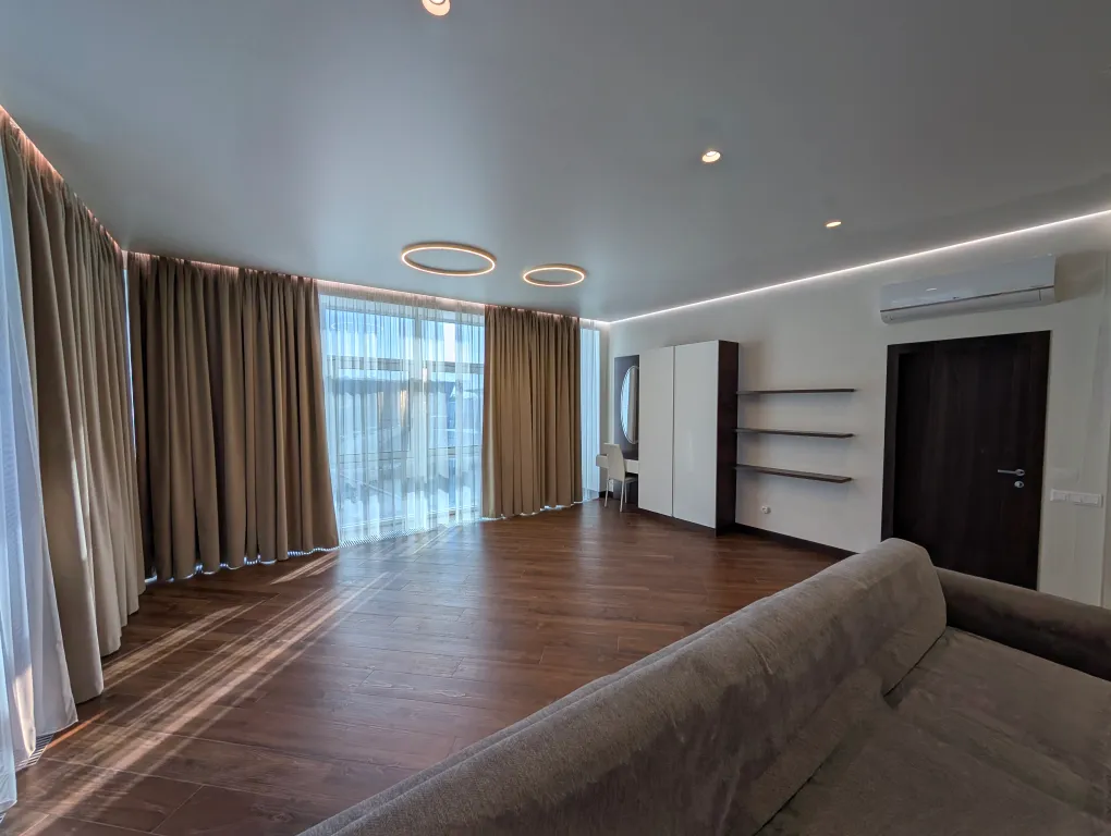 Новый апартамент 129м2 с лучшим видом на центр Севастополя