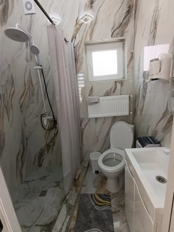 Коттедж Дом - коттедж люкс с отдельным двориком у пляжа и набережной — Евпатория