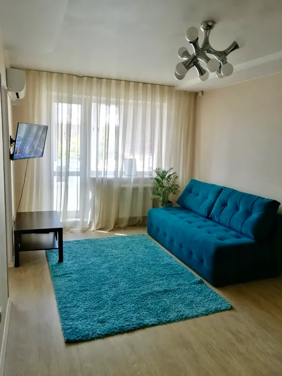 Уютная двухкомнатная квартира в центре города