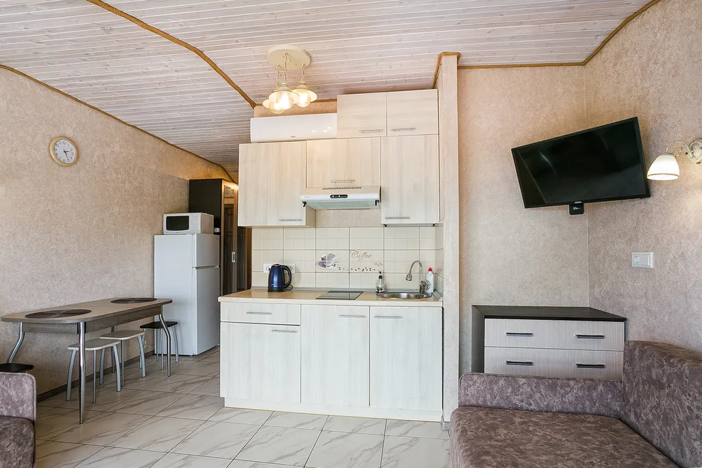 Квартира-студия с панорамным видом на море