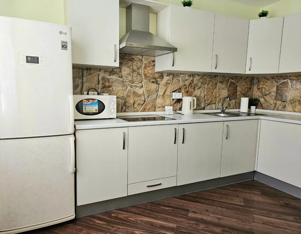 Квартира рядом с ЖД вокзалом