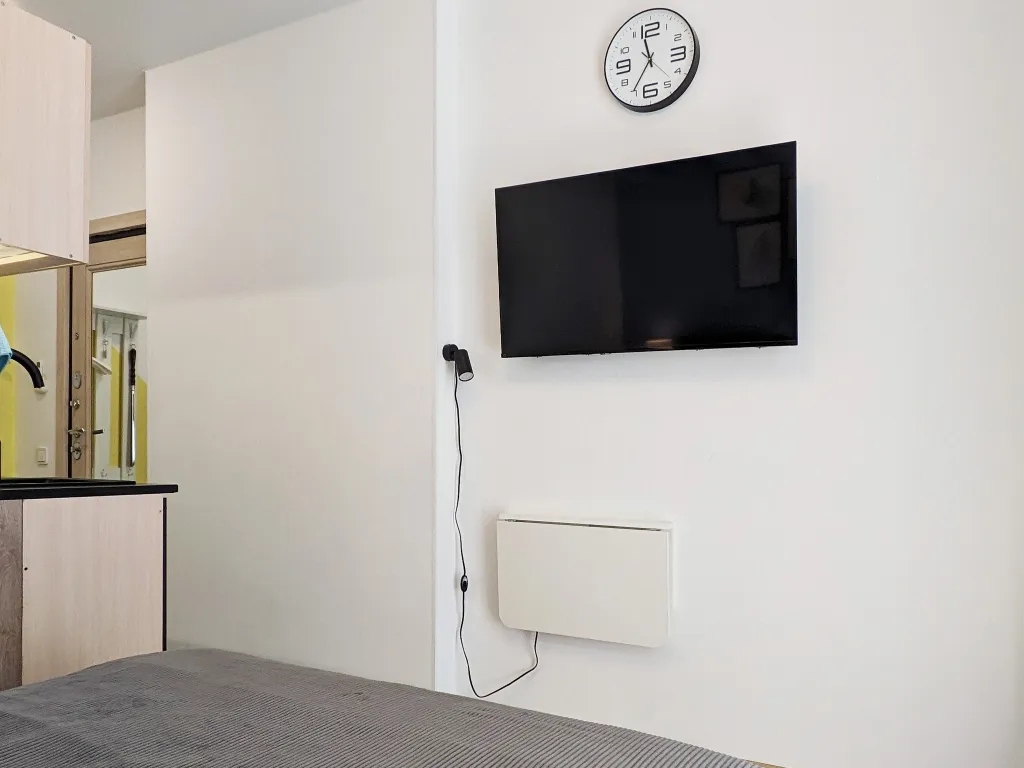 Новая студия, чистый подъезд, свежий ремонт, пешком до Борисоглебского