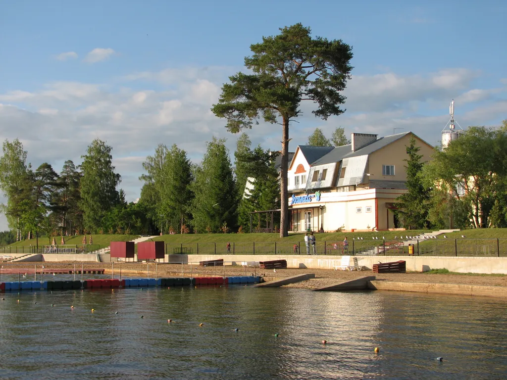 Квартира с видом на озеро