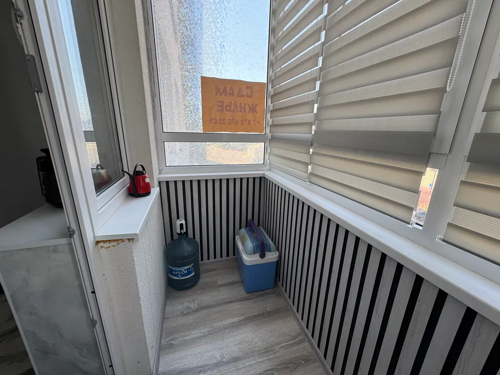 Современная квартира в центре города рядом с морем